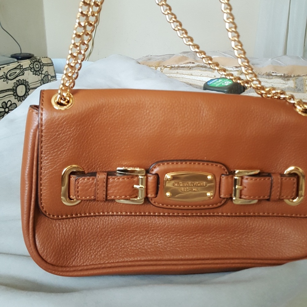 💖 AUTHENTIC MICHAEL KORS Purse 💖